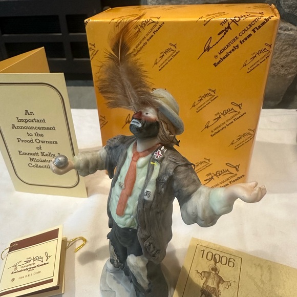 Emmet kelly jr balancing act clown - Picture 6 of 7